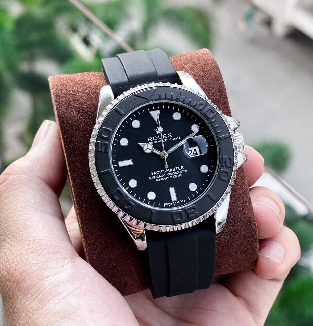 Role_x yachmaster exclusive article